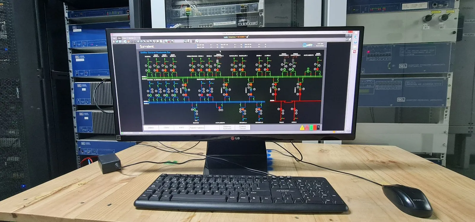 Data centers de hiperescala con lógica BMS redundante